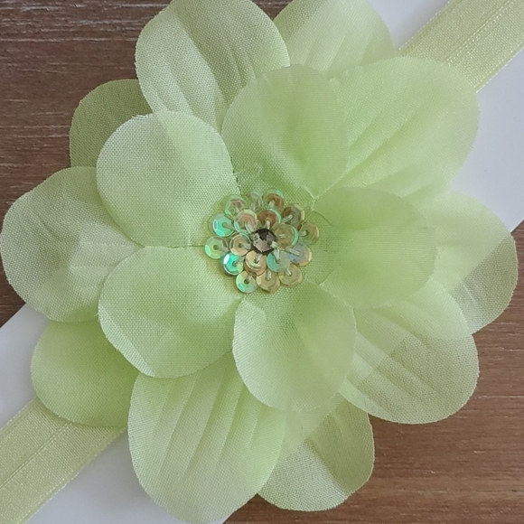 NWT Sequin Flower Headband - Picture 2 of 2